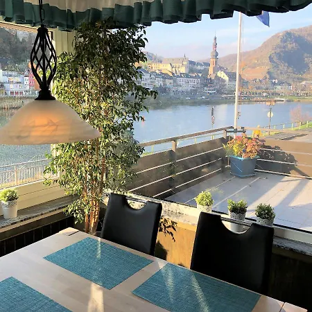 Haus Zur Linde Apartment