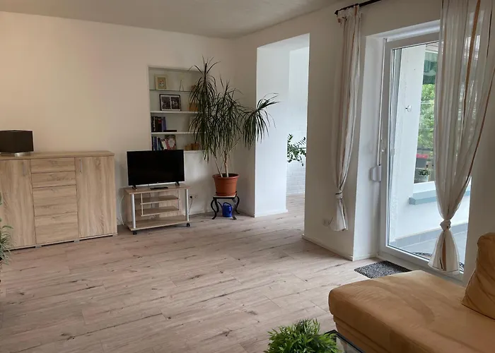 Haus Zur Linde アパート コッヘム